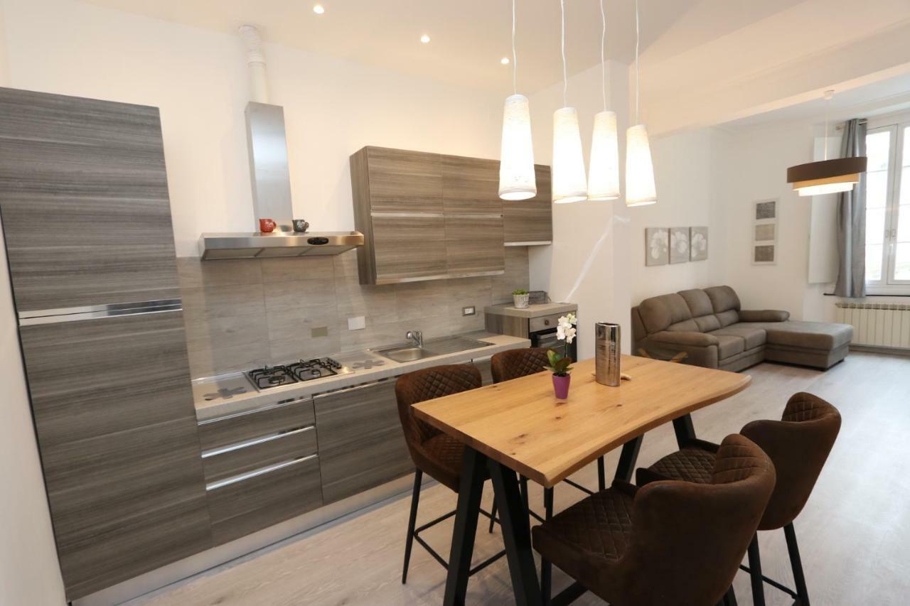 Lovely Apt Really Downtown - Free Private Parking Included! - Генуя Экстерьер фото